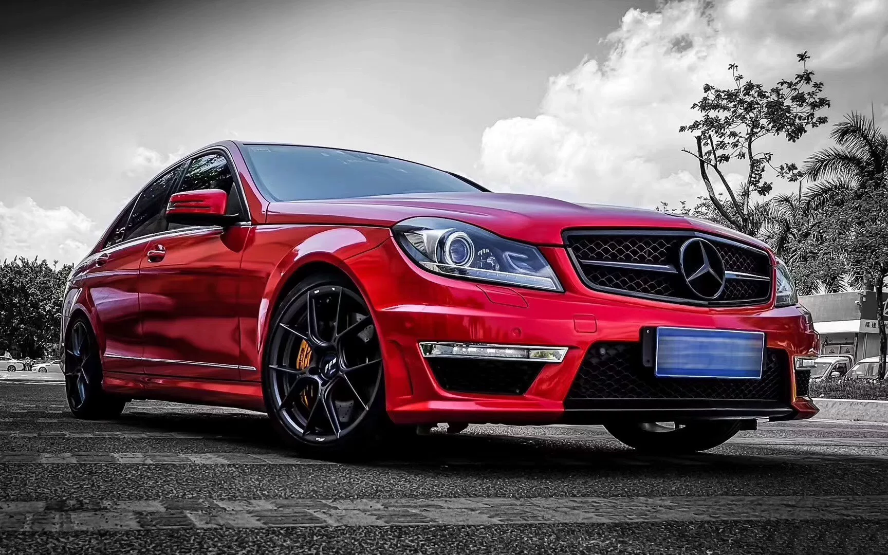 Mercedes-BenzW204 Kit de para-choques dianteiro, saias laterais e para-choques traseiro para C63 AMG com retoque Com pequena aba dianteira anticolisão e bolhas; alta qualidade e en