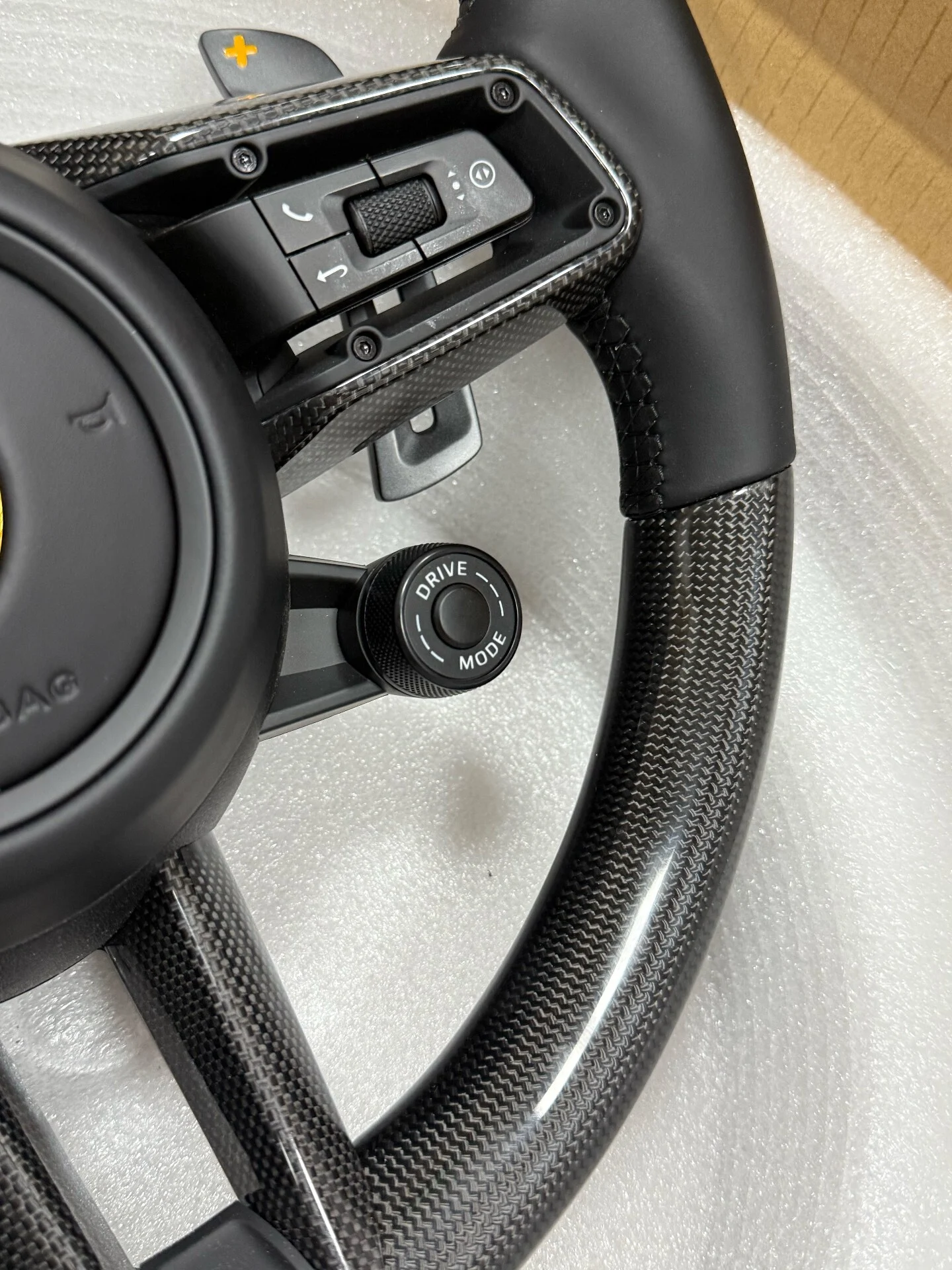 Porsche Carbon Fiber Steering Wheel for 718, 911 (991/992), Cayenne, Macan, Boxster, Cayman, Panamera