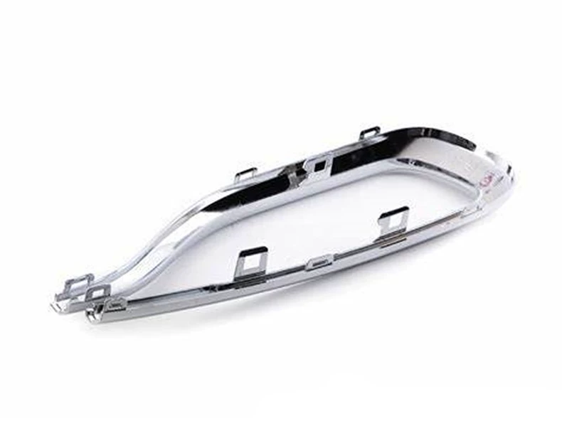 Chrome Rear Bumper Trim & Exhaust Tip Accent Kit for BMW 7 Series (G12)