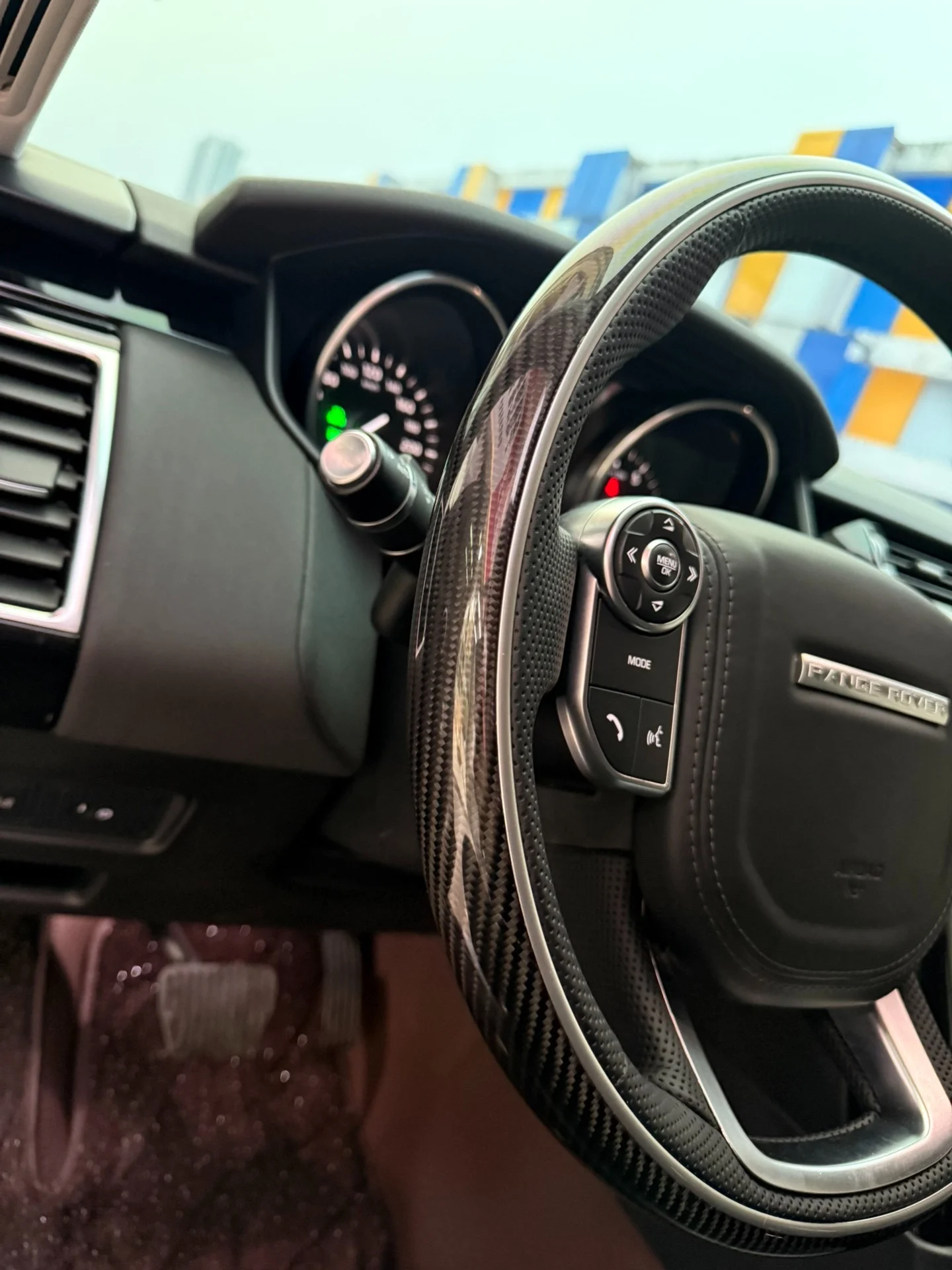 Land Rover Range Sport / Discovery 5 / Evoque Carbon Fiber Steering Wheel