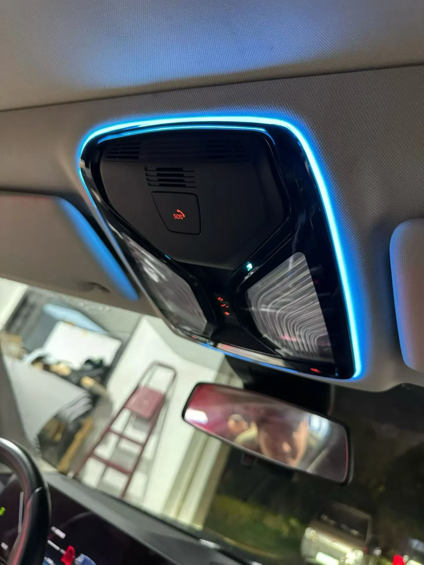 BMW Interior Reading Light with Ambient Lighting – Plug-and-Play for All Models (1/2/3/4/5/6/7 Series, X1–X7, i3/i4/iX3)