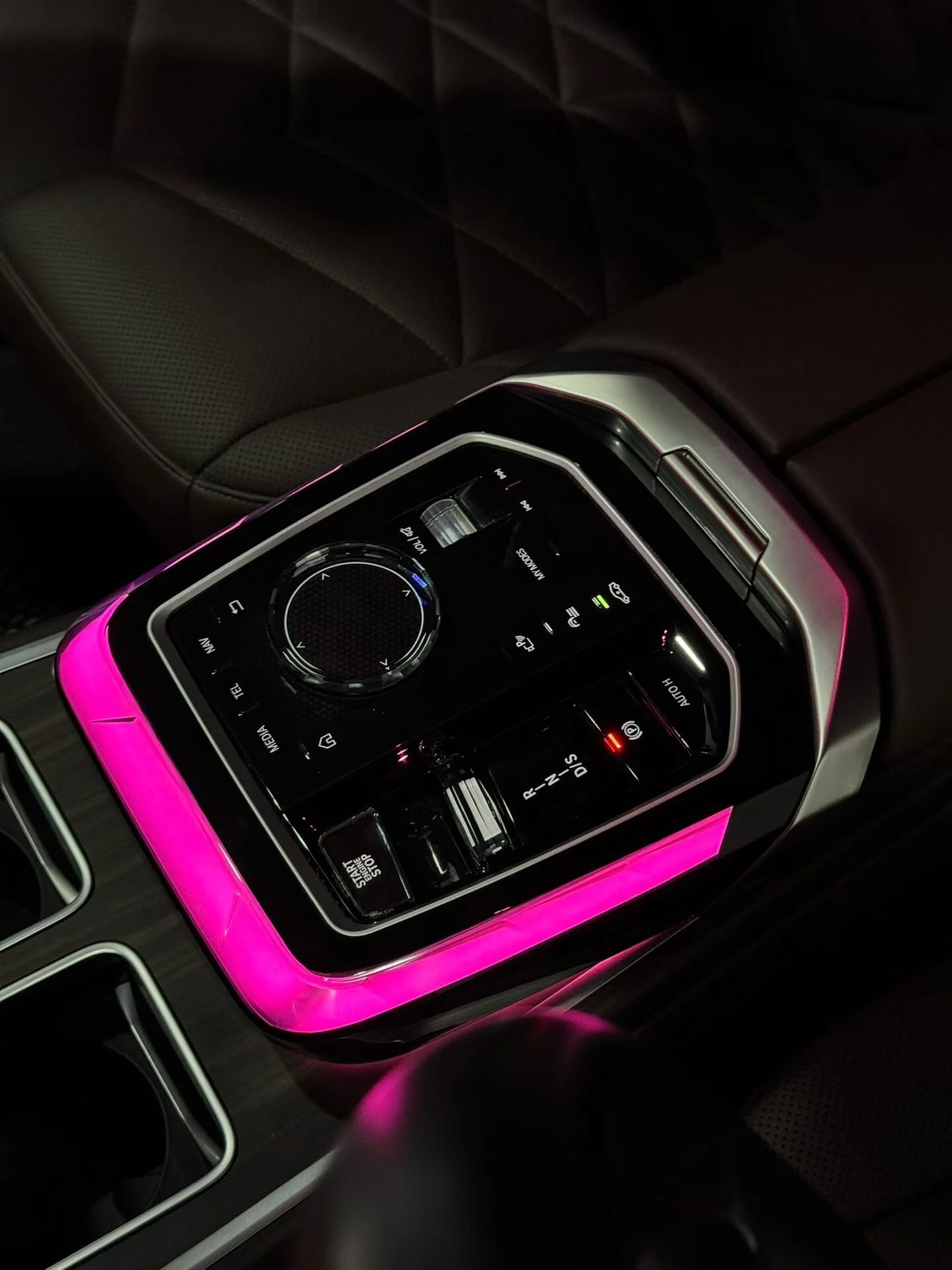 Crystal Ambient Light Console for BMW 7 Series (2023–2026)