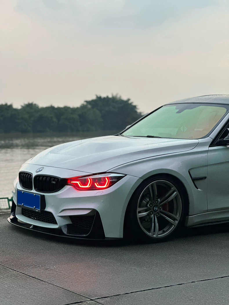 Conjunto de faros LED para BMW Serie 3 y Serie 4 (F30/F32/F36/F33, G20/G22) – Iluminación decorativa personalizable tipo «cuchara» con animación multicolor
