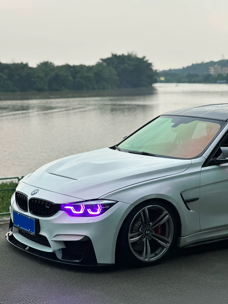 Conjunto de faros LED para BMW Serie 3 y Serie 4 (F30/F32/F36/F33, G20/G22) – Iluminación decorativa personalizable tipo «cuchara» con animación multicolor
