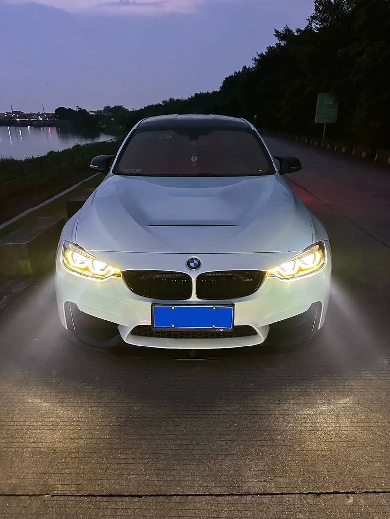 Conjunto de faros LED para BMW Serie 3 y Serie 4 (F30/F32/F36/F33, G20/G22) – Iluminación decorativa personalizable tipo «cuchara» con animación multicolor