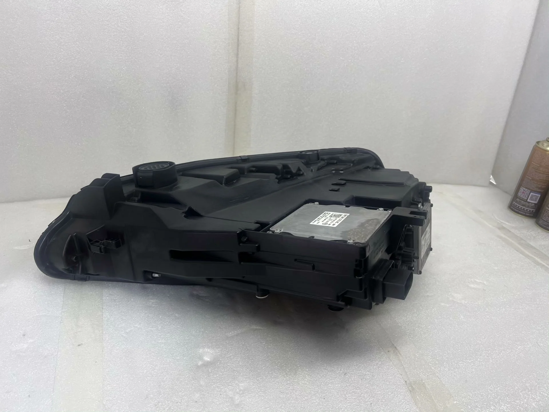 OEM Audi R8 LED Laser Headlight Assembly – Genuine High-Trim Replacement for 2006–2017 Models