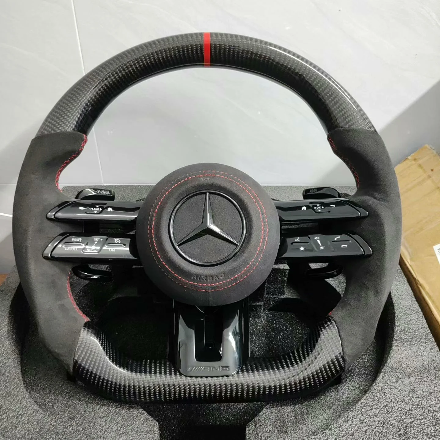 Mercedes-Benz W204/W212/W221 AMG Style Carbon Fiber Steering Wheel (2010–2023)