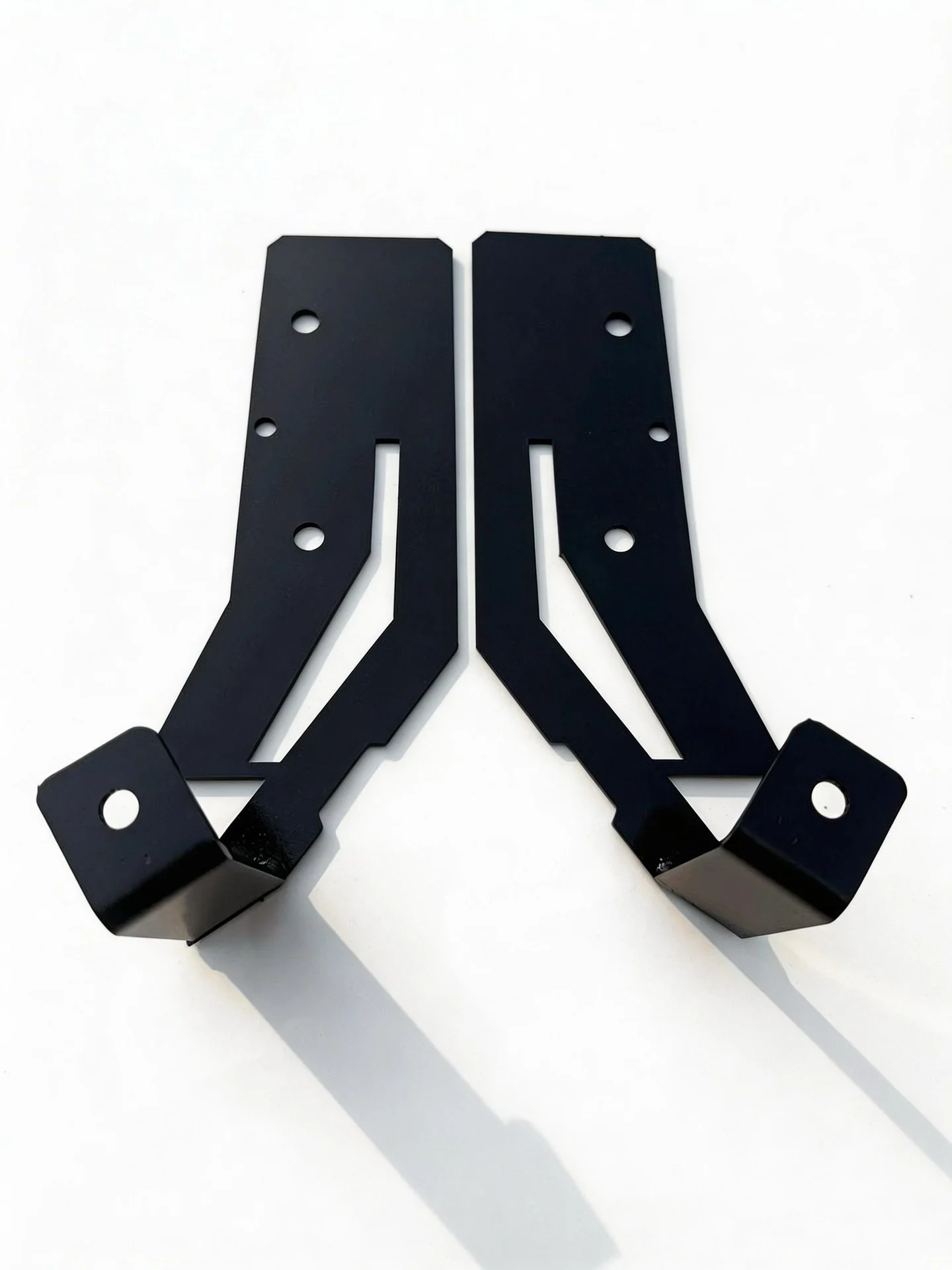 Porsche Cayenne 955/957 A-Pillar & Hood Light Mounting Brackets