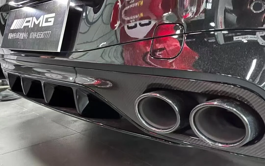 Labio difusor trasero de fibra de carbono auténtico para Mercedes-Benz CLE, compatible con CLE53