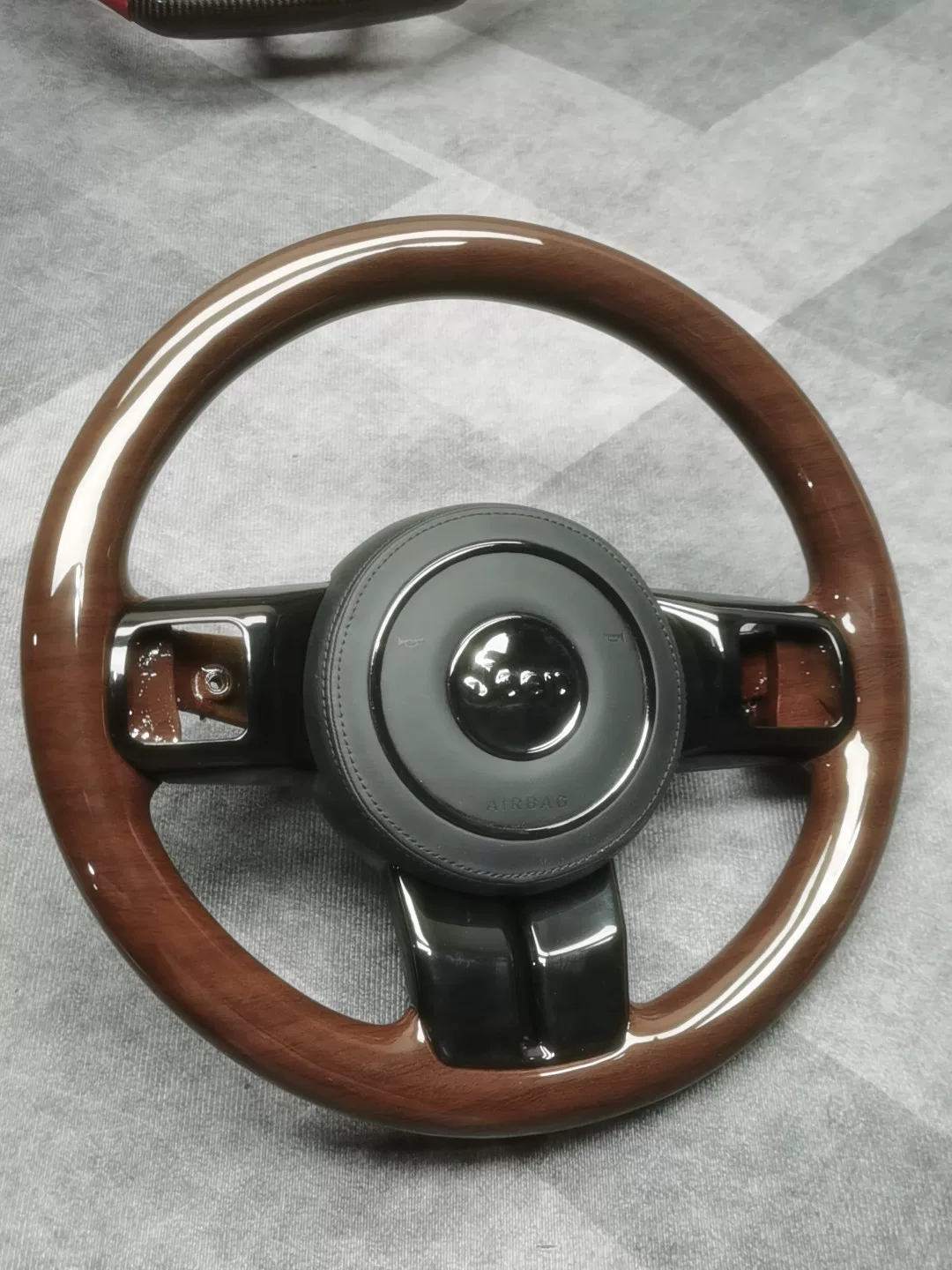 Kit de actualización de volante de madera de nogal personalizado para vehículos Jeep