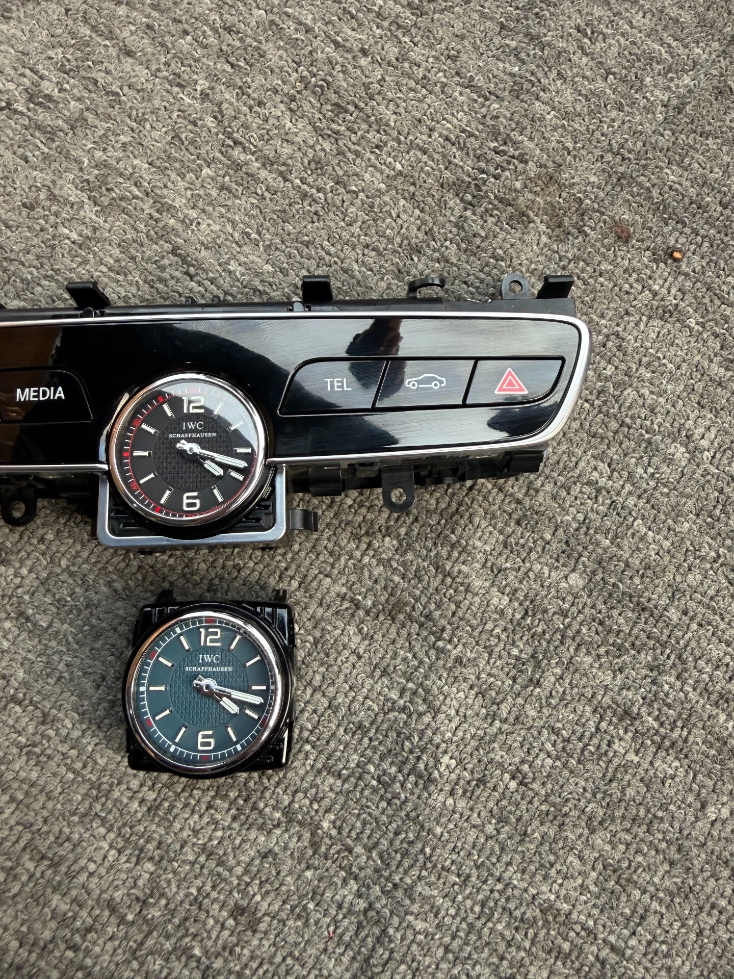 Kit de relógio analógico genuíno da Mercedes-Benz para as classes C (W205), E (W213) e GLC (W253) – atualização do relógio de painel no estilo de fábrica