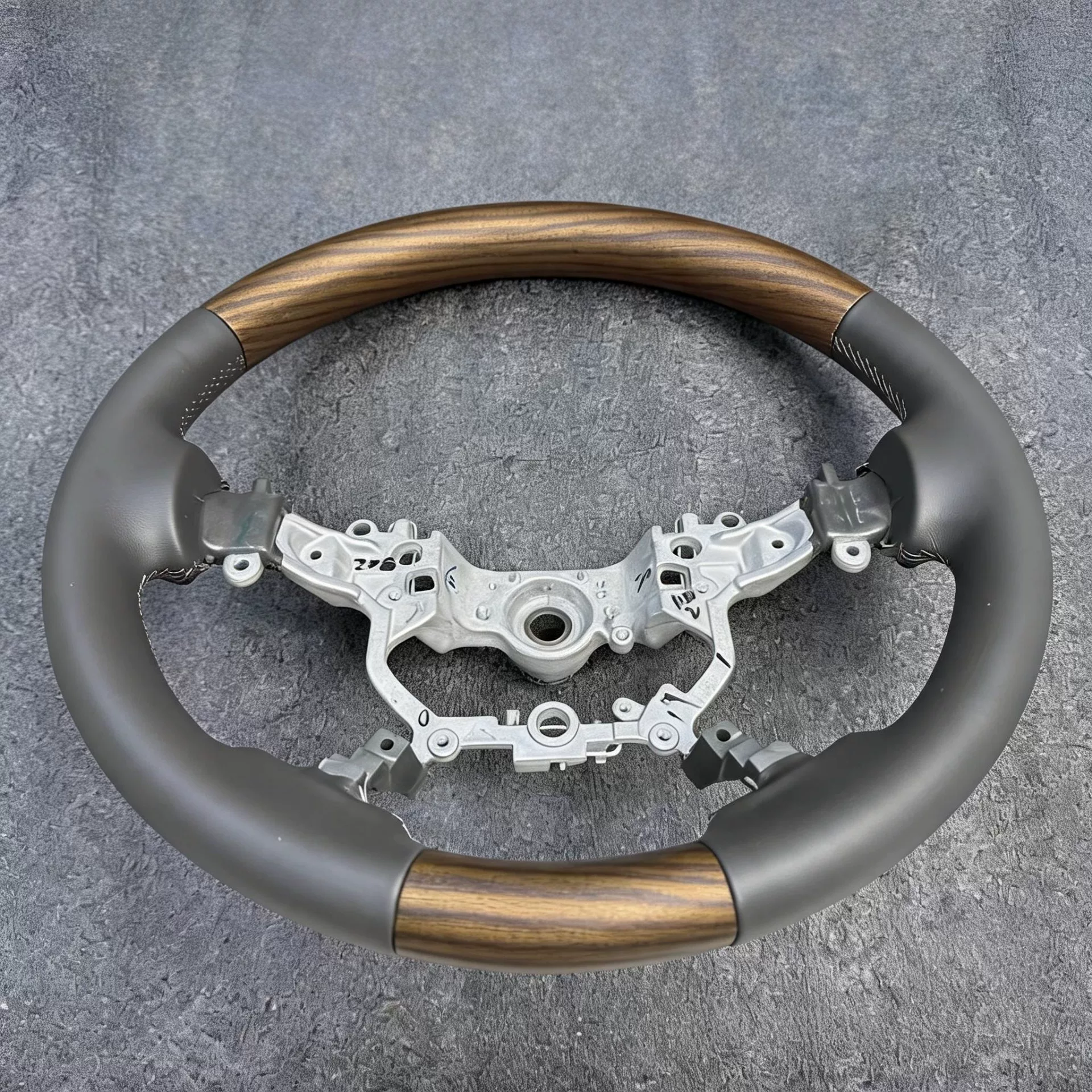 Volante com acabamento em madeira genuína para Toyota Land Cruiser, 4Runner e Prado
