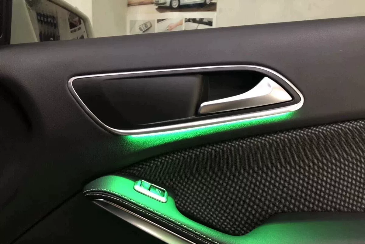Kit de iluminación ambiental para Mercedes-Benz GLA/CLA/A-Class/B-Class con diseño de rejilla de ventilación en espiral
