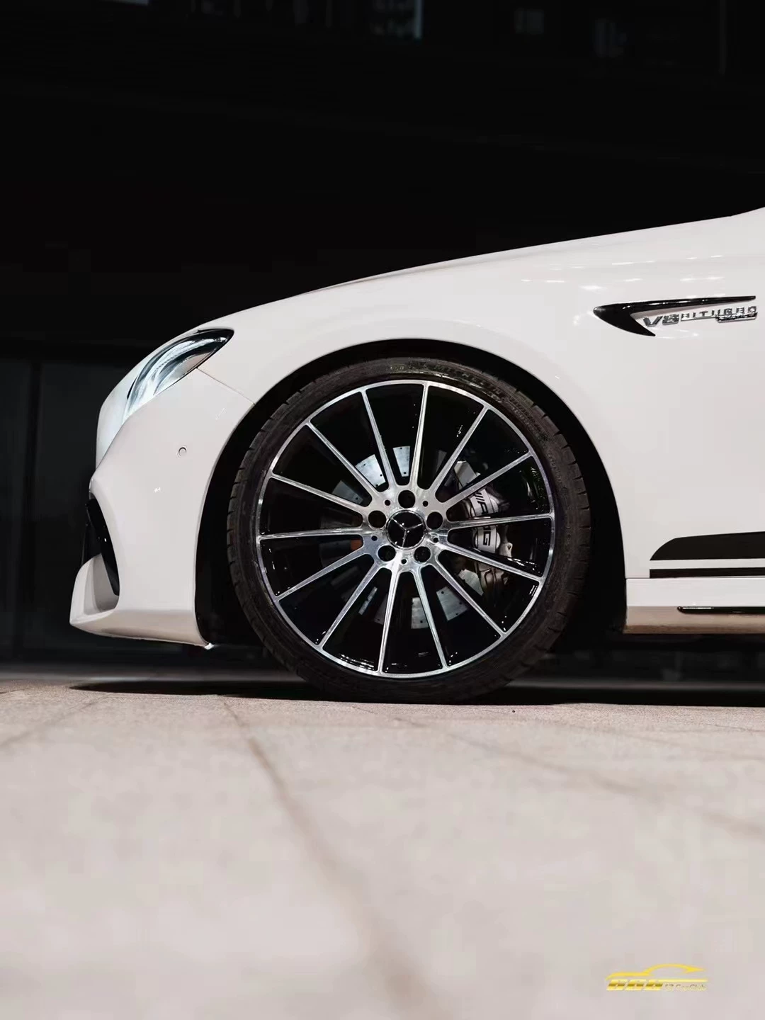 Mercedes-Benz E-Class W213 Early-Model E63 AMG Widebody Body Kit
