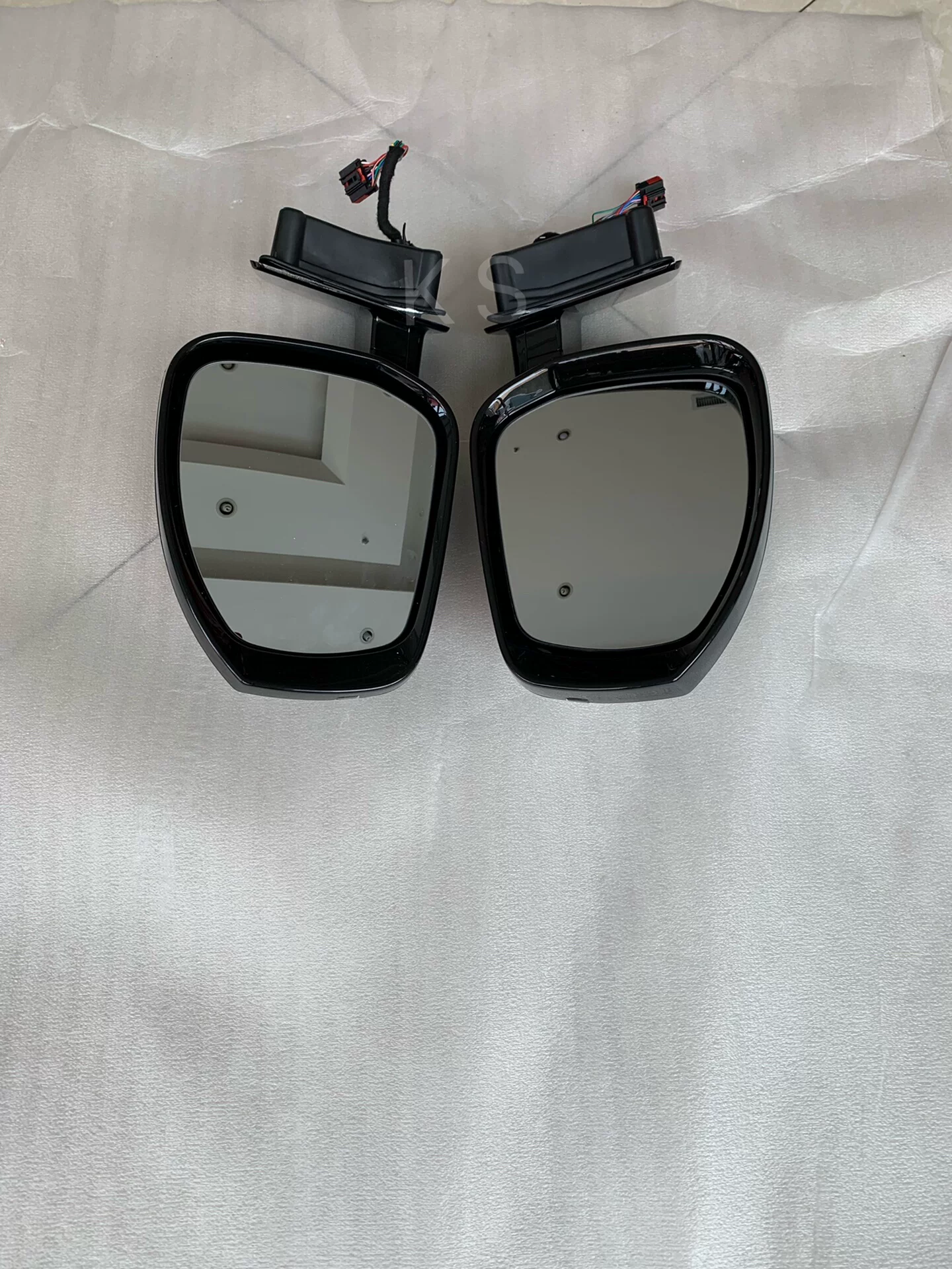 Land Rover Discovery 4 rearview mirror assembly
