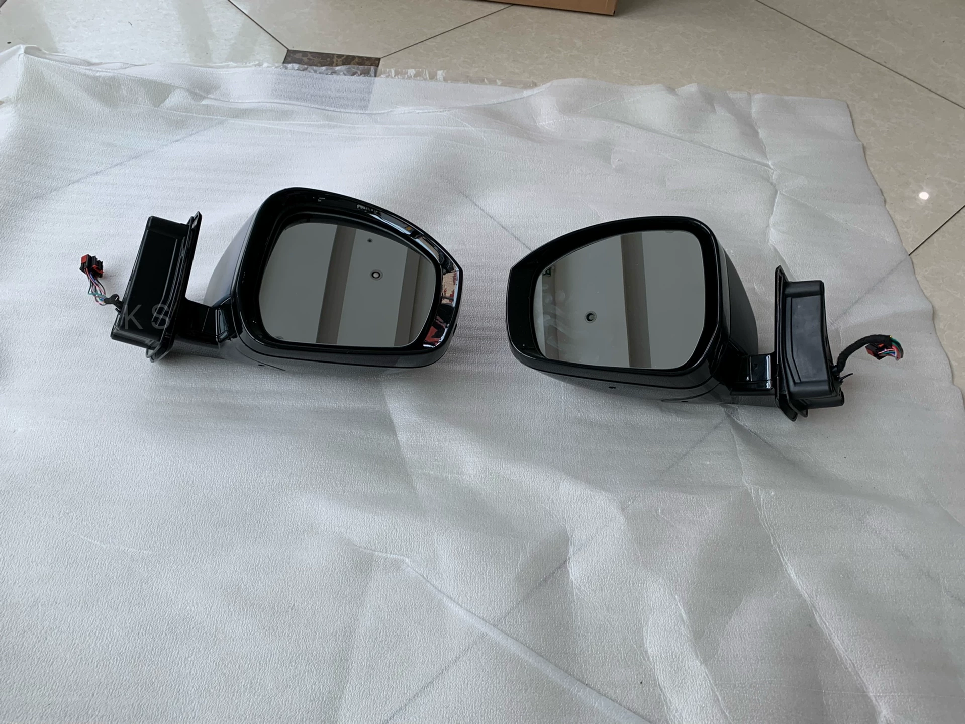 Land Rover Discovery 4 rearview mirror assembly