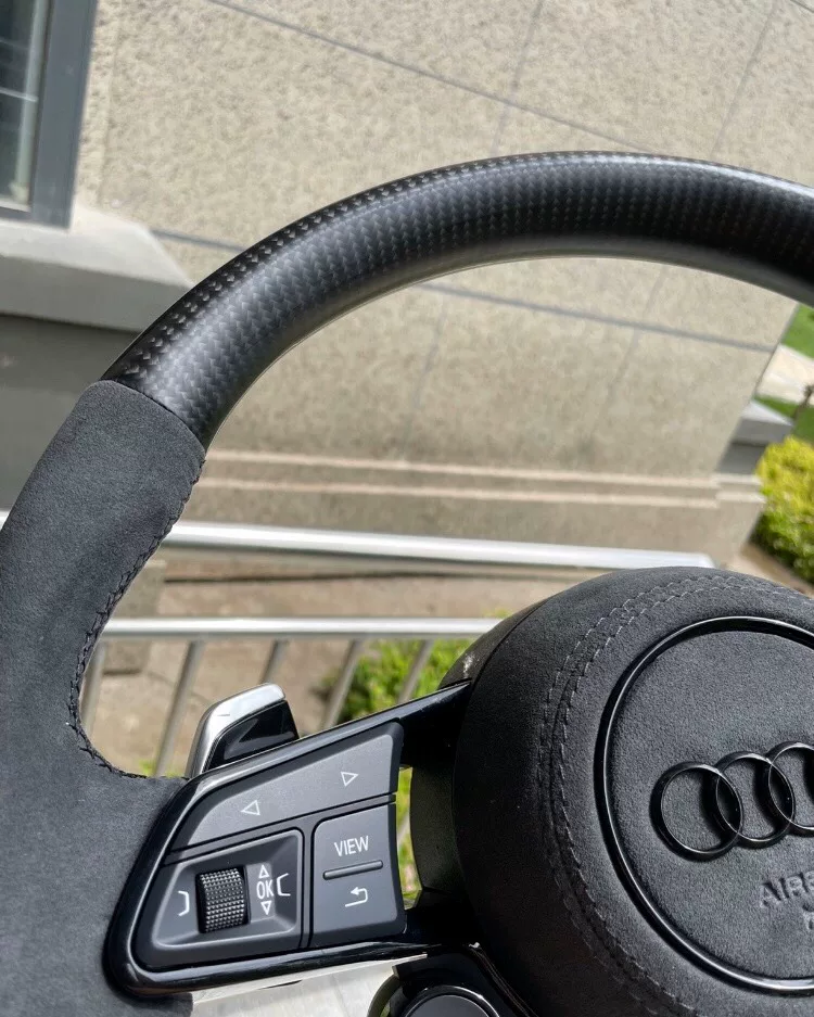 Audi R8 Carbon Fiber Suede Leather Four-Button Steering Wheel Assembly (Matte Carbon Fiber)