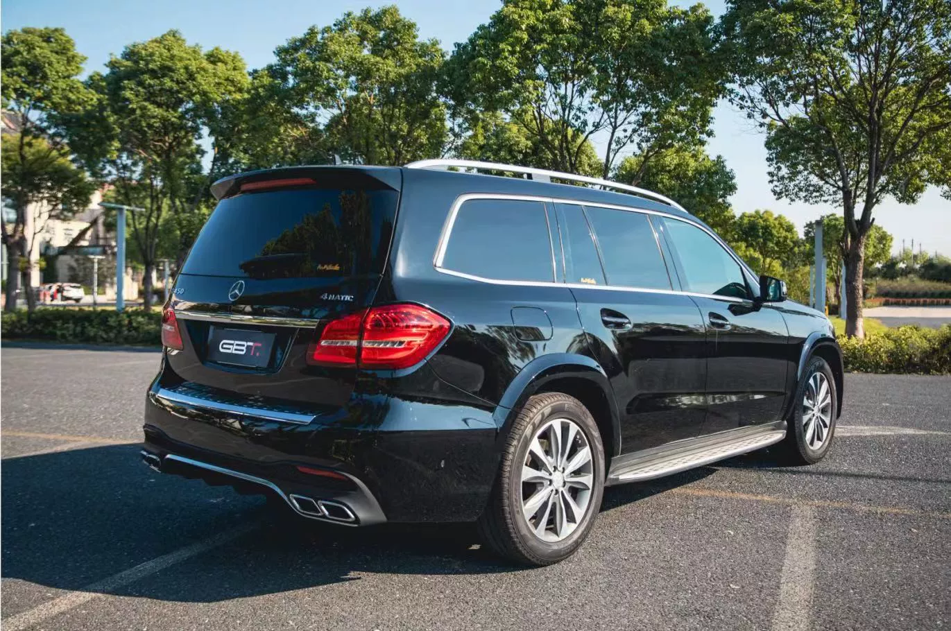Mercedes-Benz GL (2013–2015) GLS Body Kit Conversion Package – OEM-Fit Front Bumper Lip, Side Skirts & Rear Diffuser