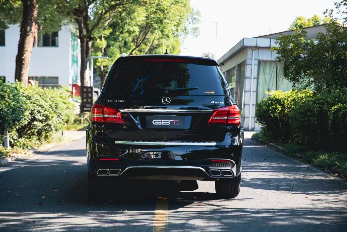 Mercedes-Benz GL (2013–2015) GLS Body Kit Conversion Package – OEM-Fit Front Bumper Lip, Side Skirts & Rear Diffuser
