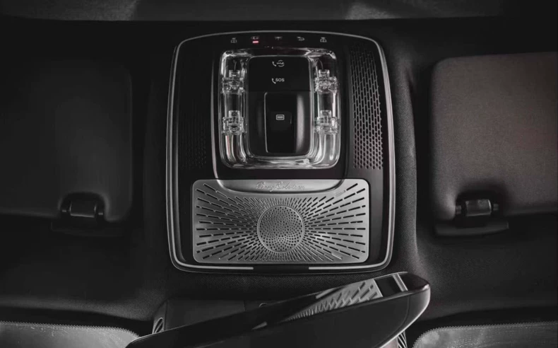 Altavoz de agudos montado en la parte superior del asiento delantero con ilumina