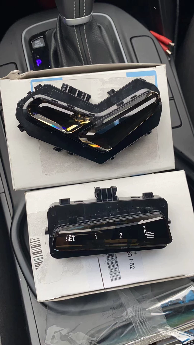 BMW G70 & i20 Genuine Crystal-Effect Power Seat Control Switch – OEM Used, Excellent Condition