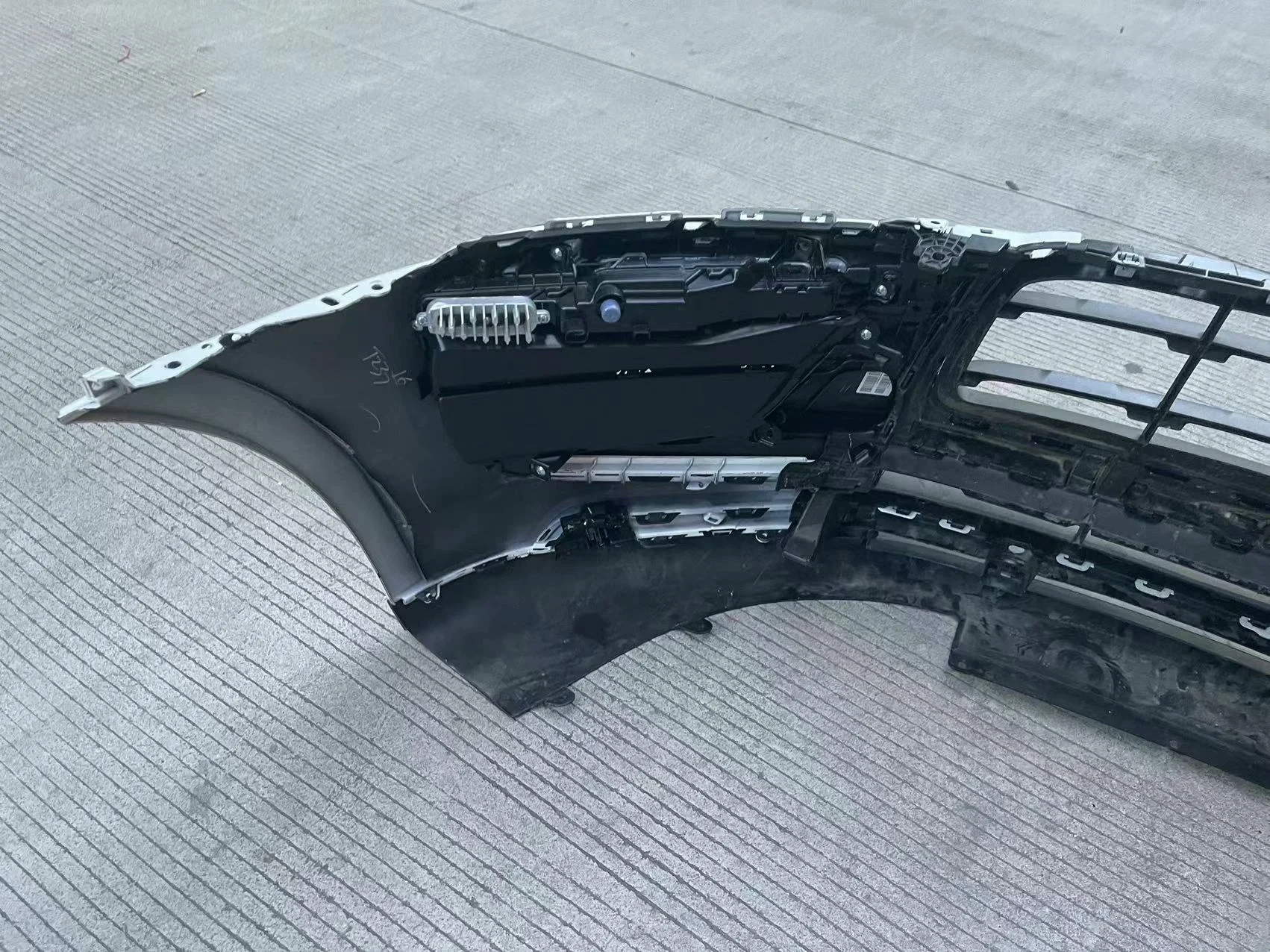 Conjunto de parachoques delantero estilo Porsche Macan 2023 – Kit de actualización para modelos anteriores del Macan