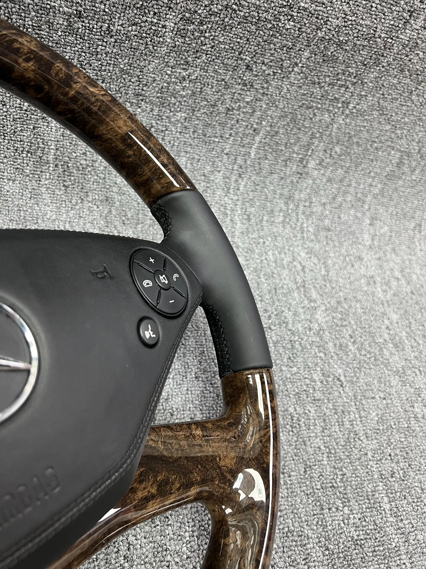 Genuine Wood Steering Wheel for Mercedes-Benz S-Class W221 (2005–2013)