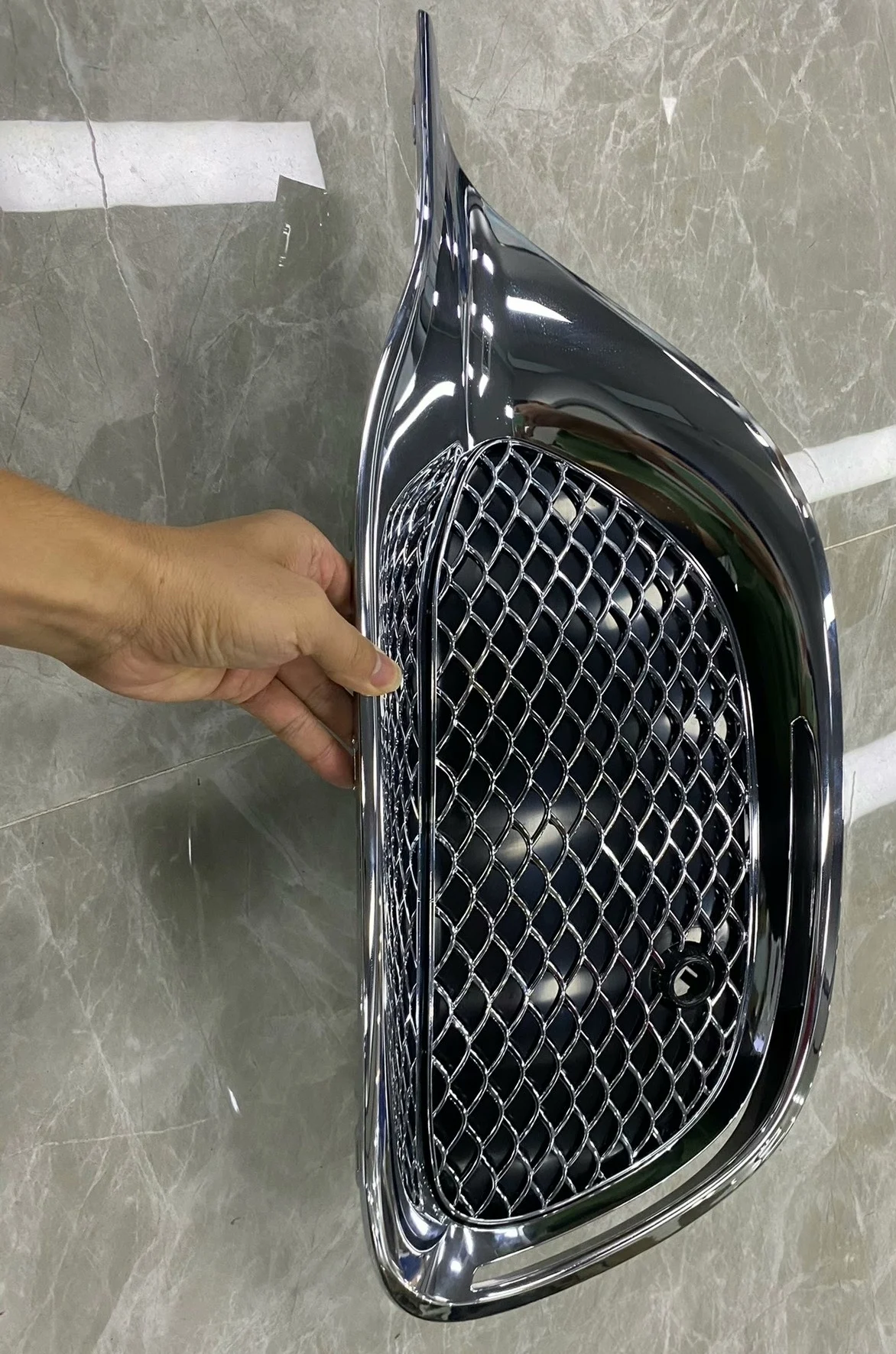 Chrome Front Grille with Fog Light Bezels for Mercedes-Maybach S480 / S580 (W223, 2021–2023)