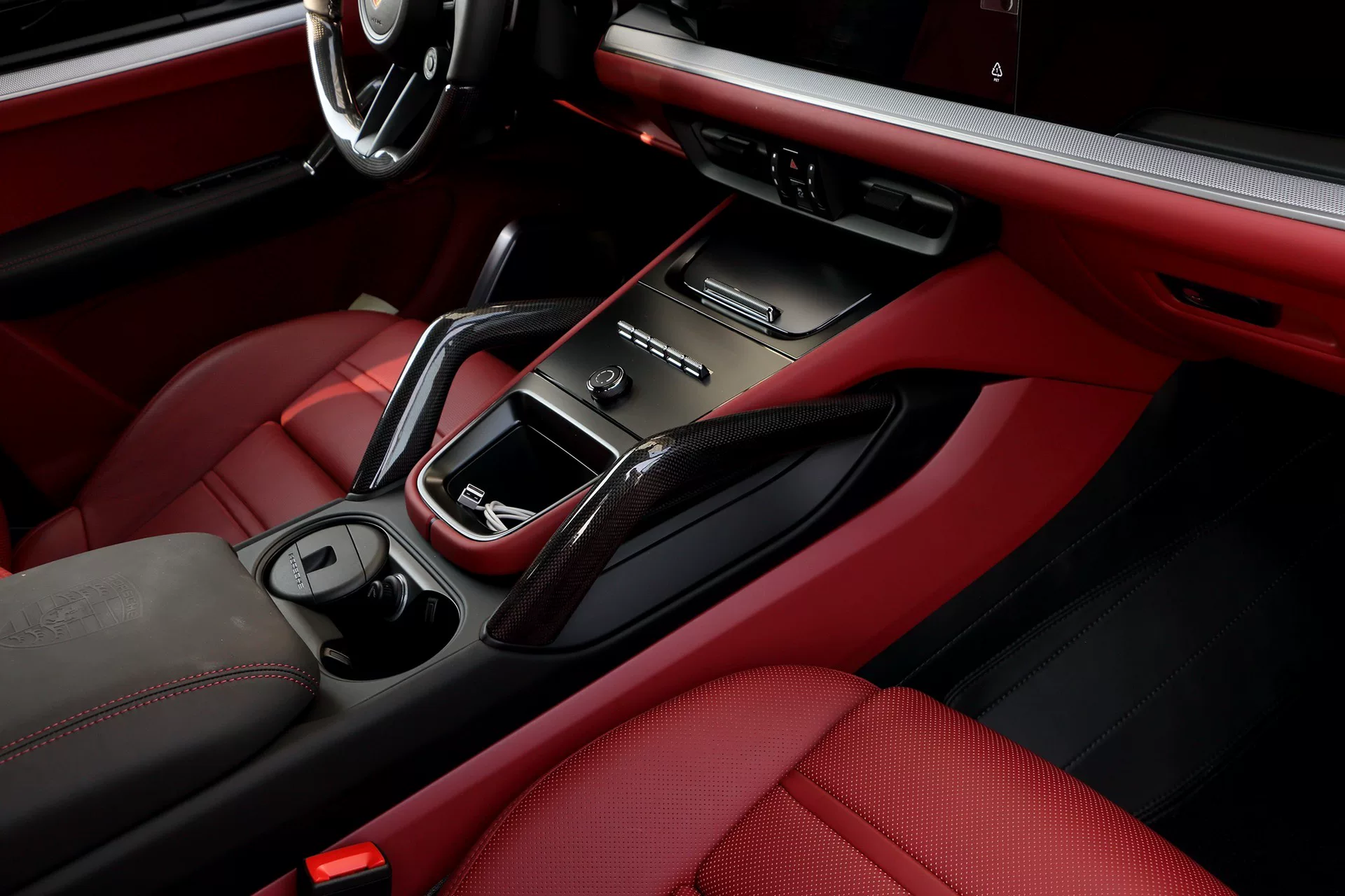 Porsche Cayenne (2011–2024) Carbon Fiber Center Console Armrest