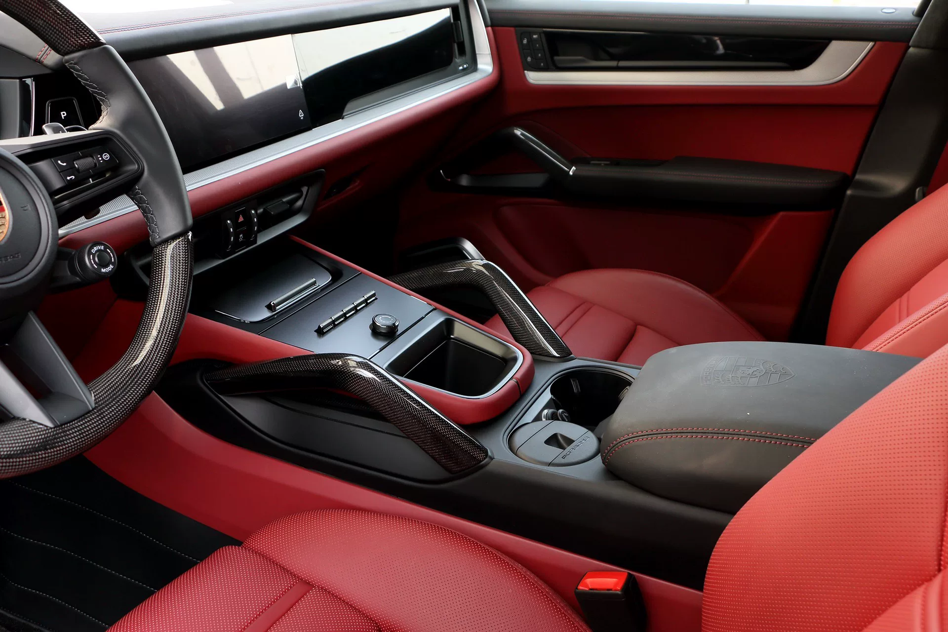 Porsche Cayenne (2011–2024) Carbon Fiber Center Console Armrest