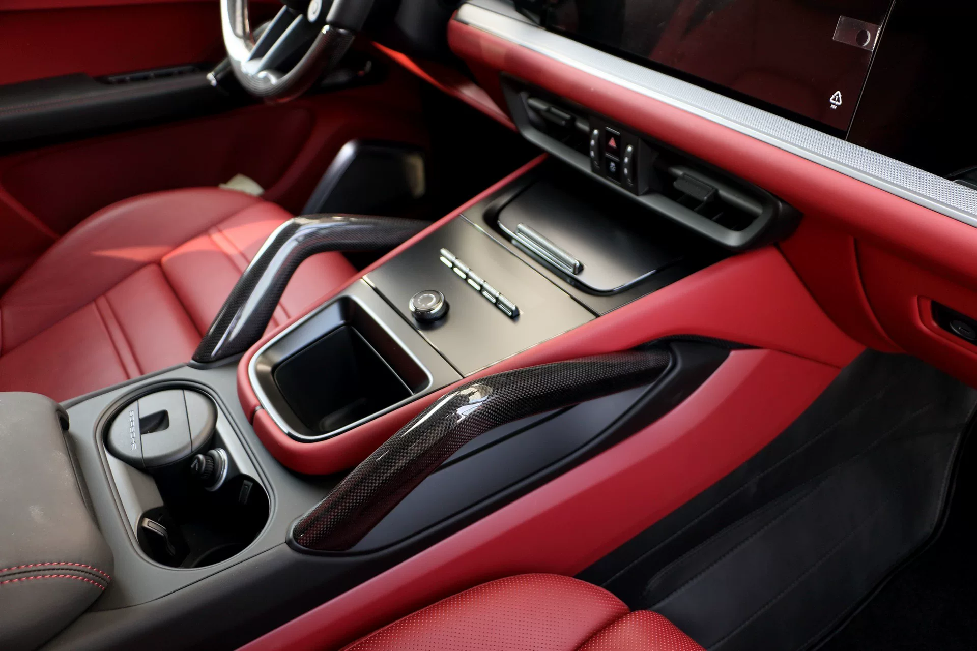 Porsche Cayenne (2011–2024) Carbon Fiber Center Console Armrest