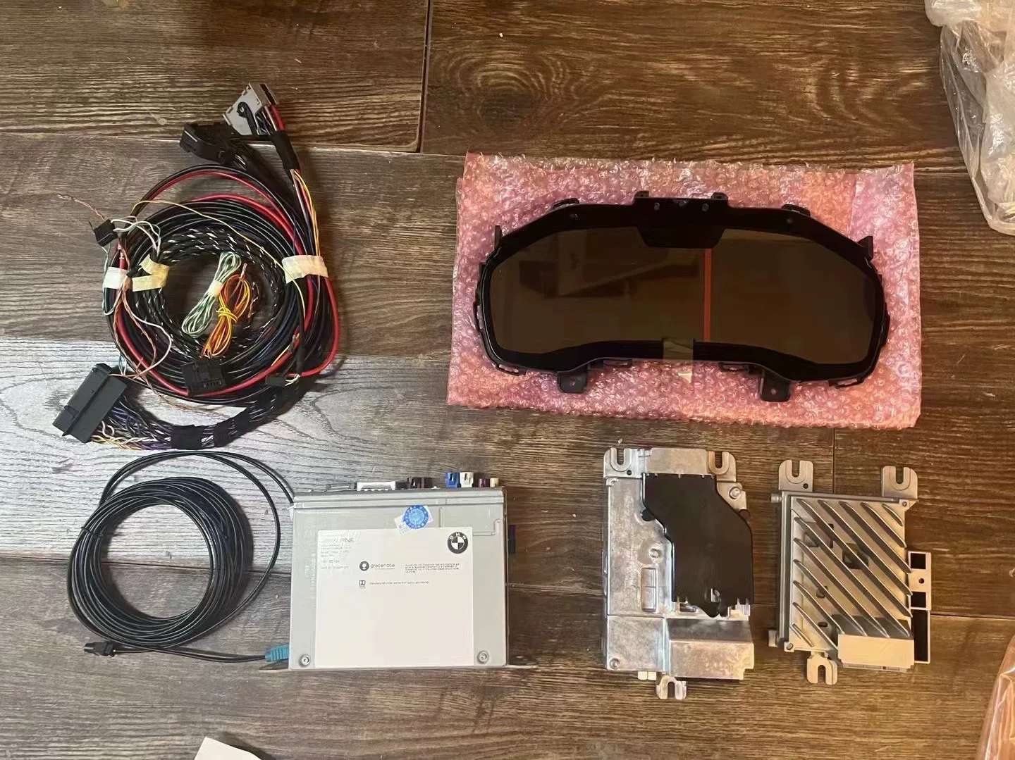 BMW iDrive 6 to iDrive 7 Retrofit Kit for G-Series Models (2018–2020) – Includes MGU Head Unit, Digital Cluster & Audio Interface