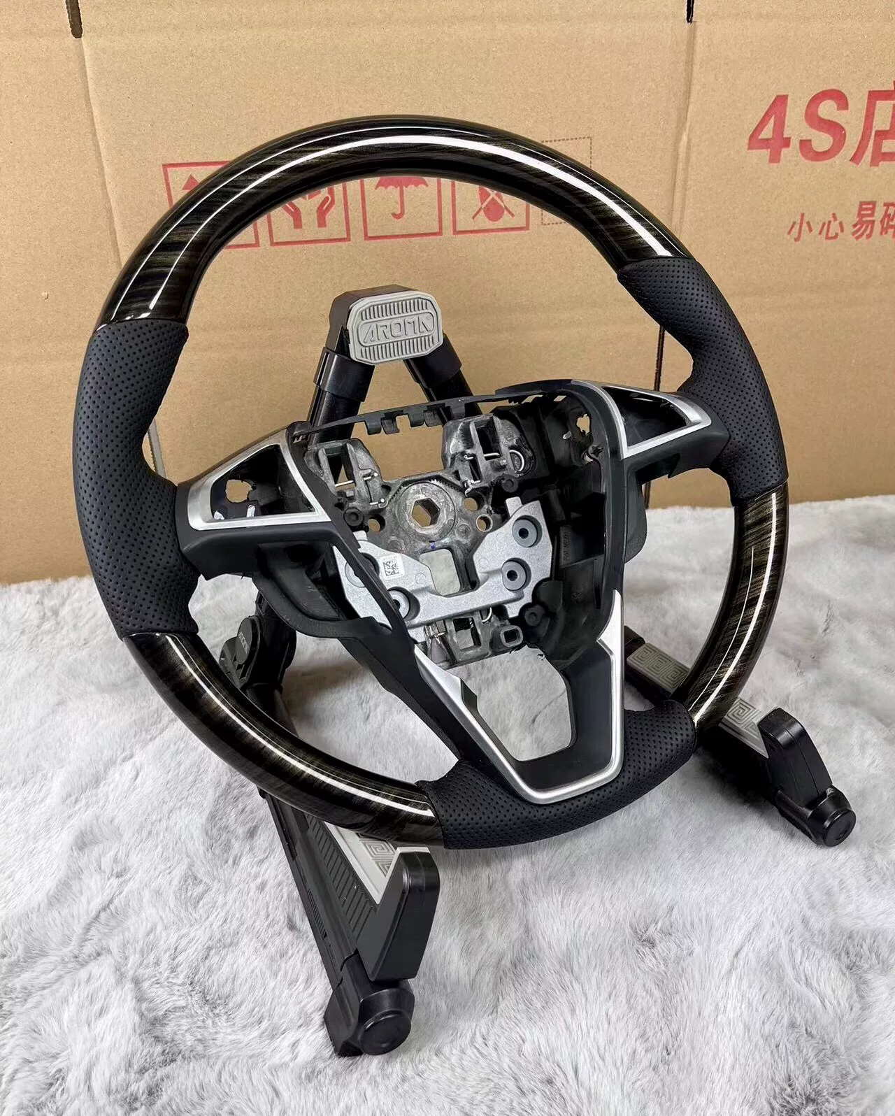 Premium Leather-Wrapped Wood Steering Wheel Kit for Ford Edge and Mondeo – Genuine Alcantara & Real Walnut Trim
