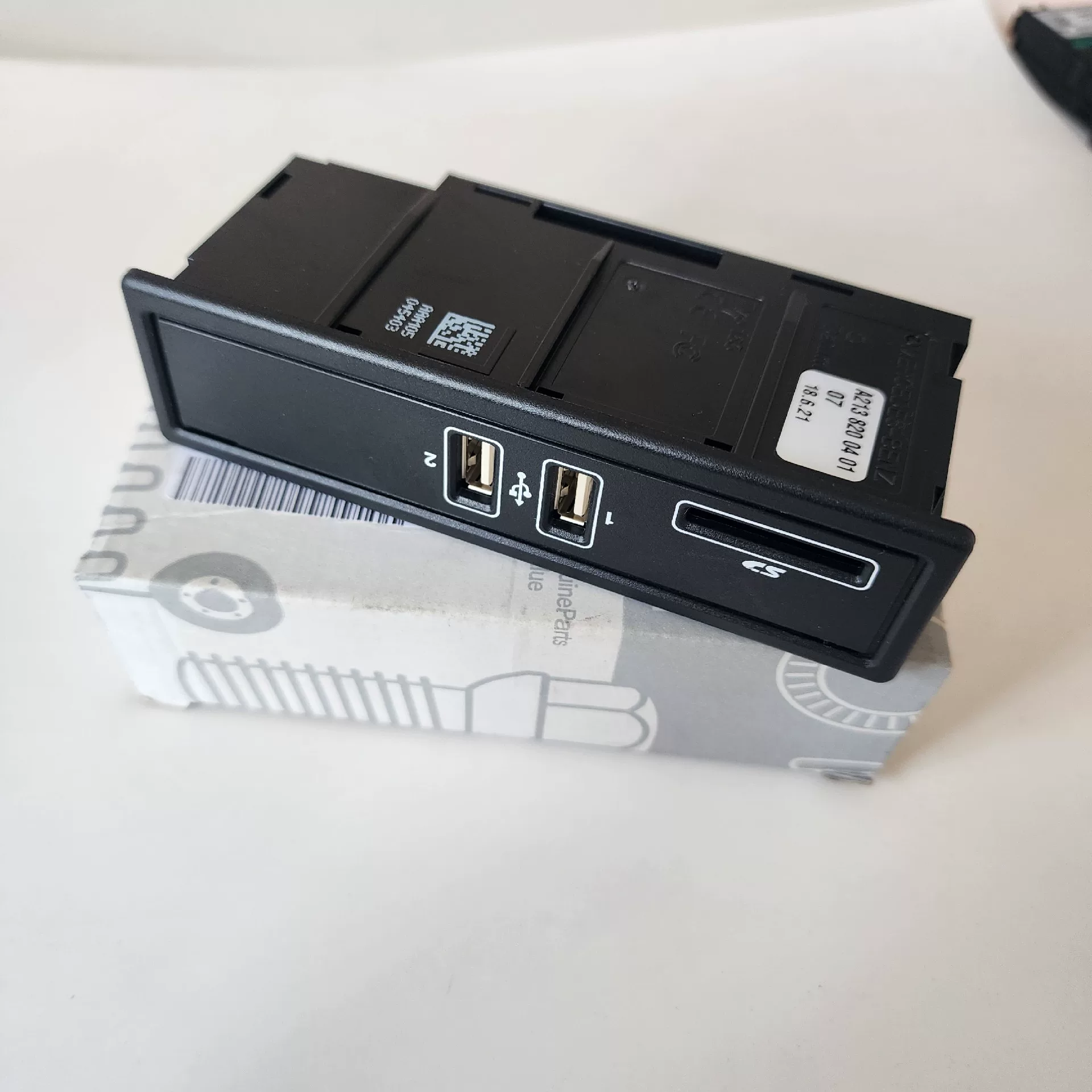 Genuine Mercedes-Benz USB-C Charging Module for C-Class, E-Class, GLC, and S-Class