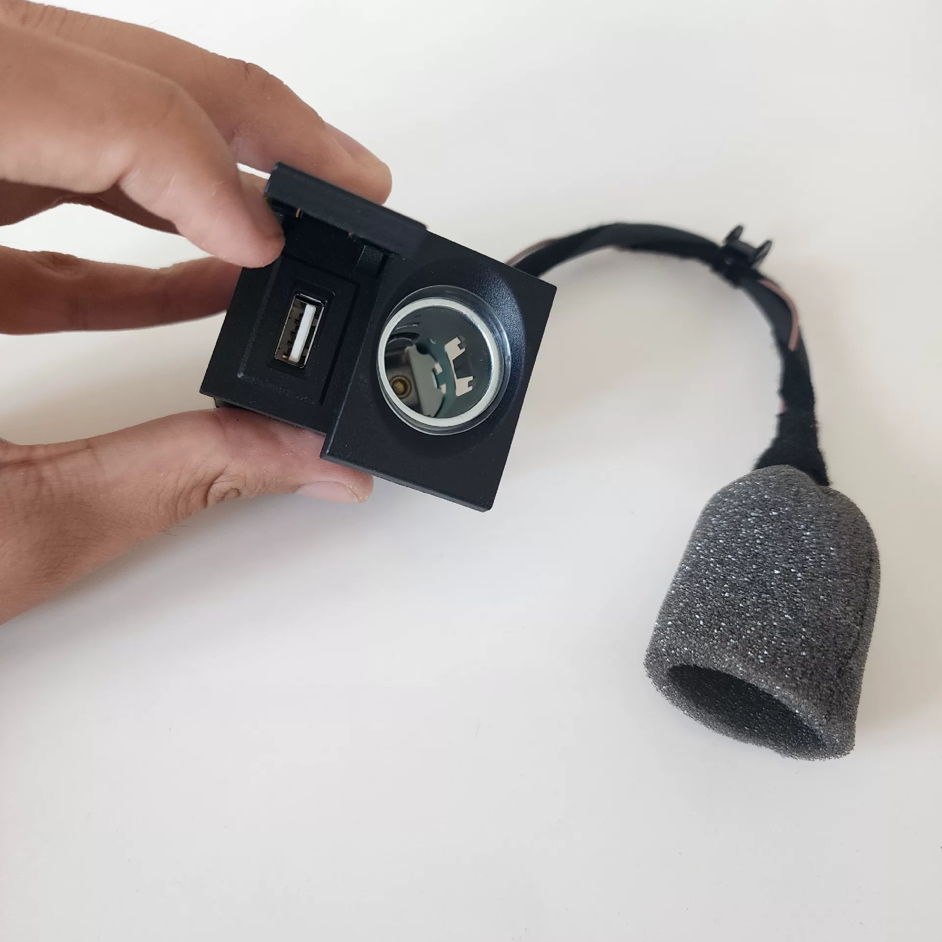 Genuine Mercedes-Benz USB-C Charging Module for C-Class, E-Class, GLC, and S-Class