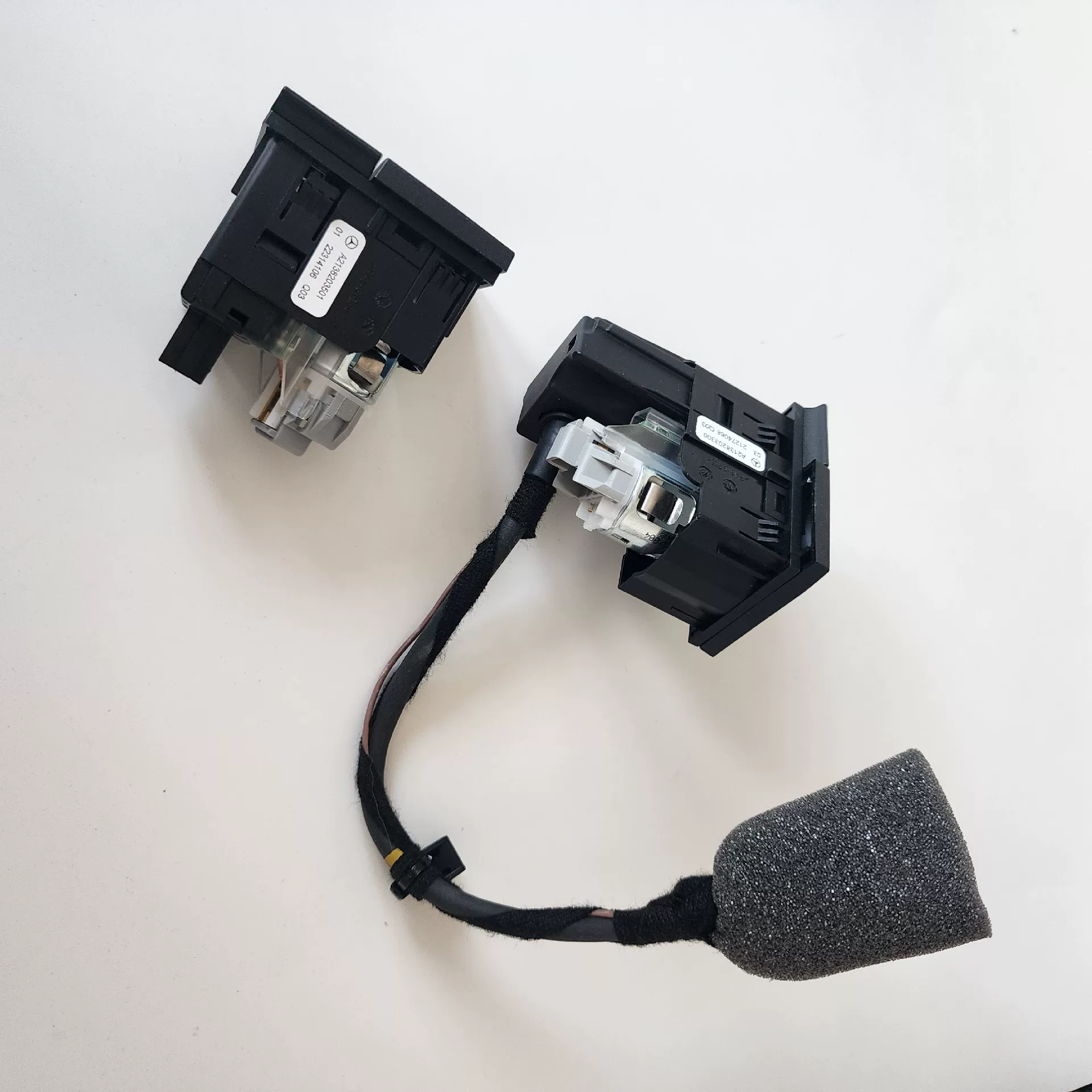 Genuine Mercedes-Benz USB-C Charging Module for C-Class, E-Class, GLC, and S-Class