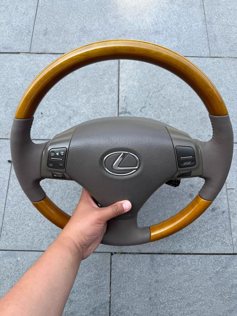 Handcrafted Wood Steering Wheel Customization for Any Vehicle