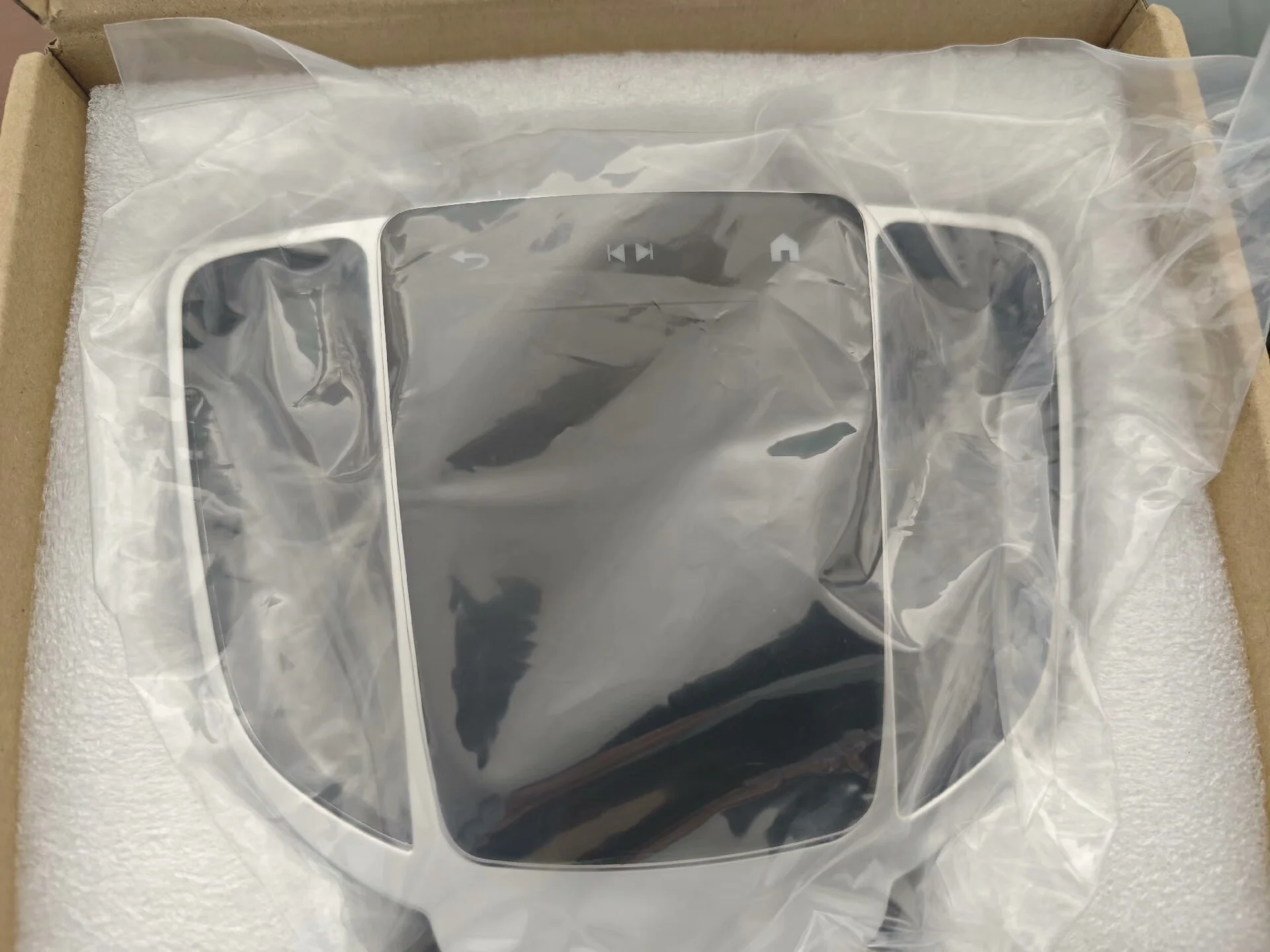Mercedes-Benz C-Class, E-Class, GLC Aftermarket Touchpad Controller (OEM-Style Replacement)