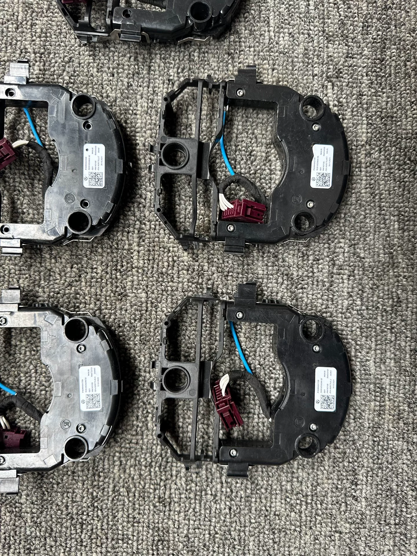 Mercedes-Benz Steering Wheel Protocol Adapt for _ _____ ______ (809) Upgrade to 801-Style Steering Wheel