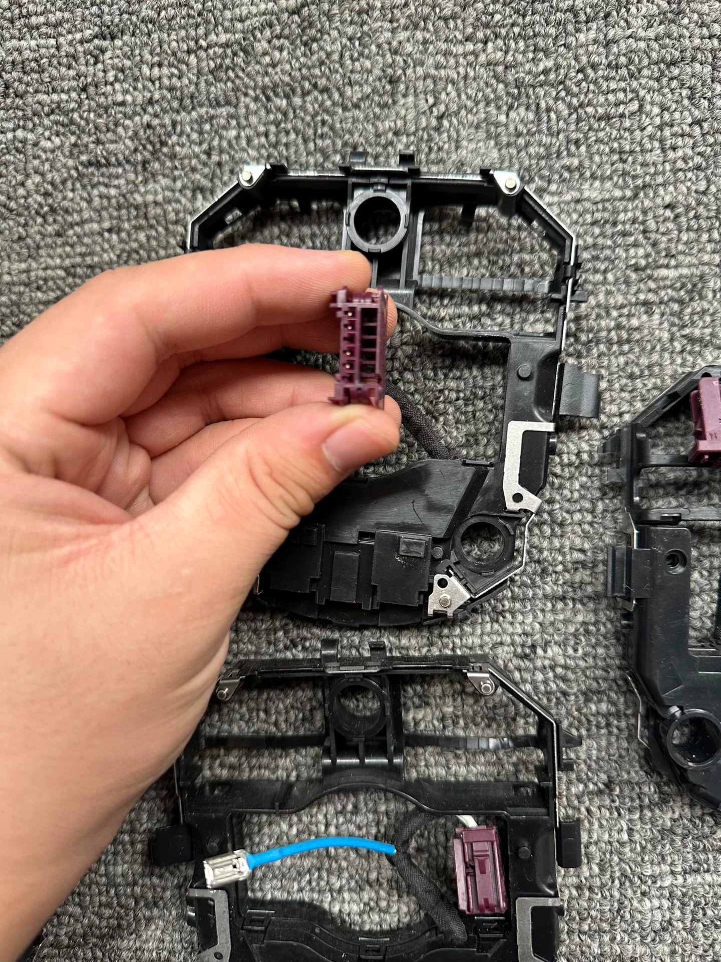 Mercedes-Benz Steering Wheel Protocol Adapt for _ _____ ______ (809) Upgrade to 801-Style Steering Wheel