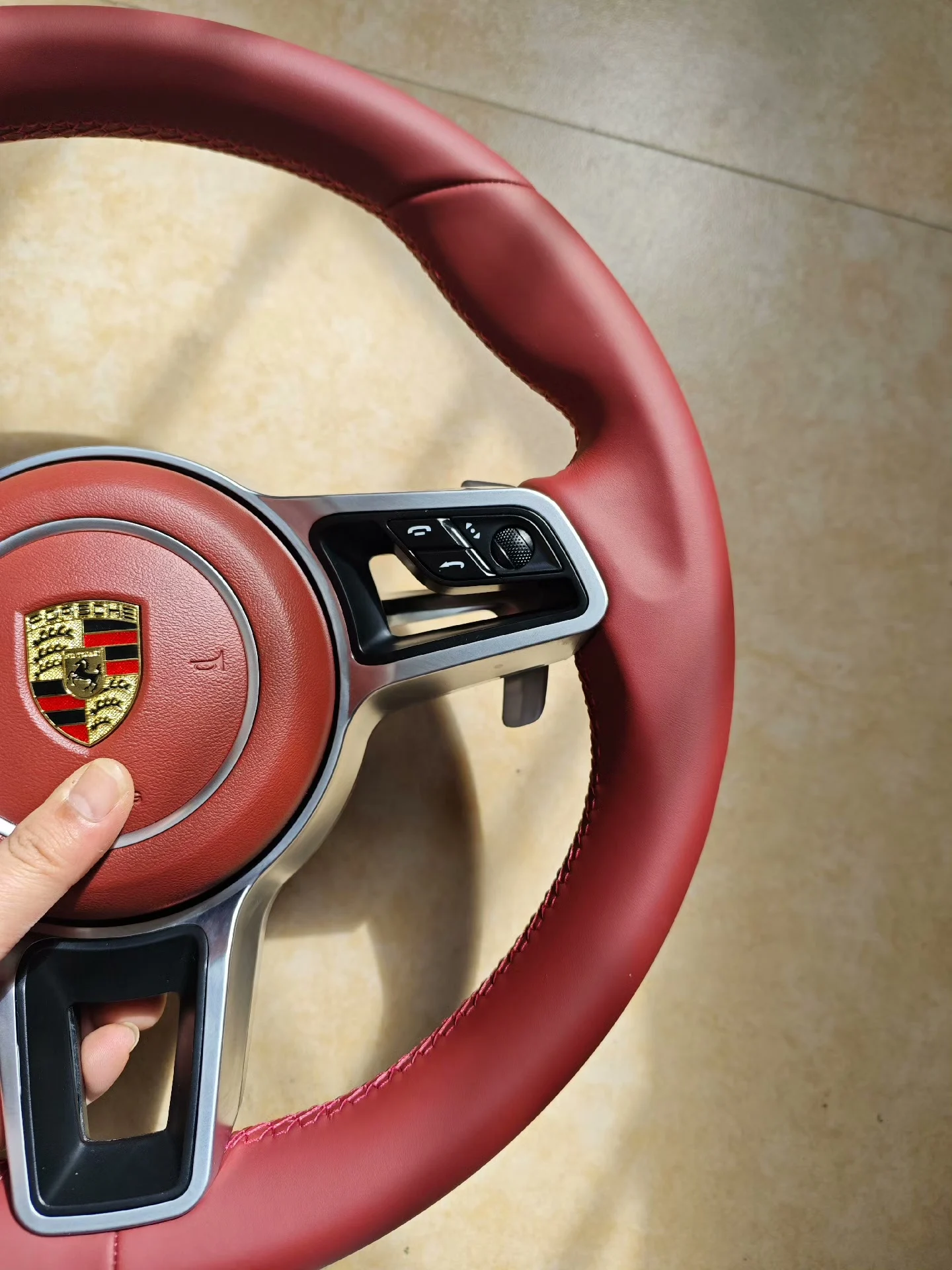 Porsche GT-Style Steering Wheel Assembly (Riveted Design) – Compatible with 911, Cayenne, Panamera, Boxster, Cayman & 718