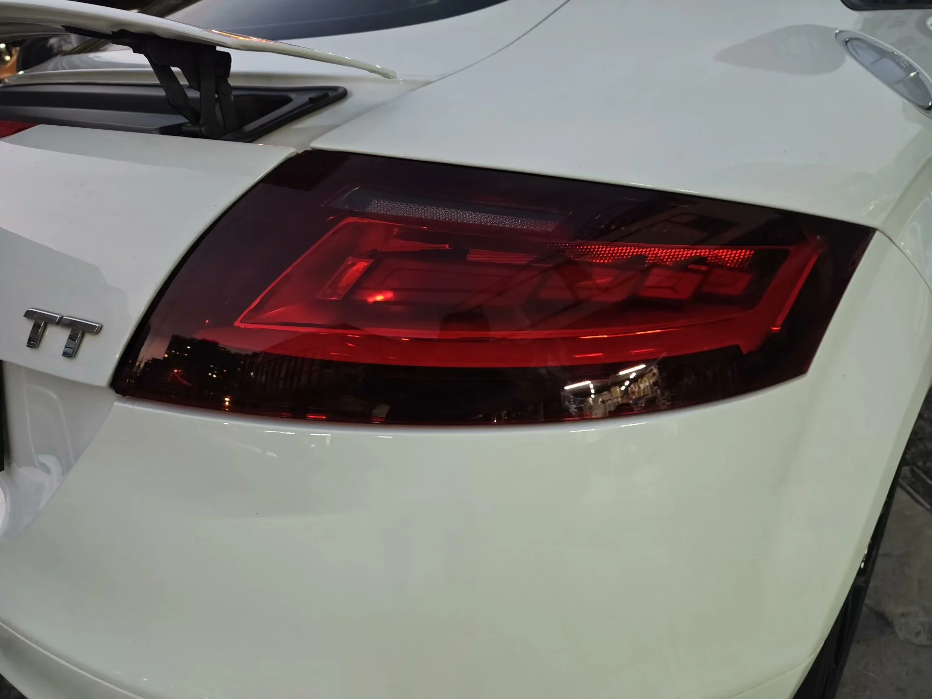 2006–2014 Audi TT Rear LED Tail Light Assembly – Dynamic Sequential Turn Signal & OLED Upgrade