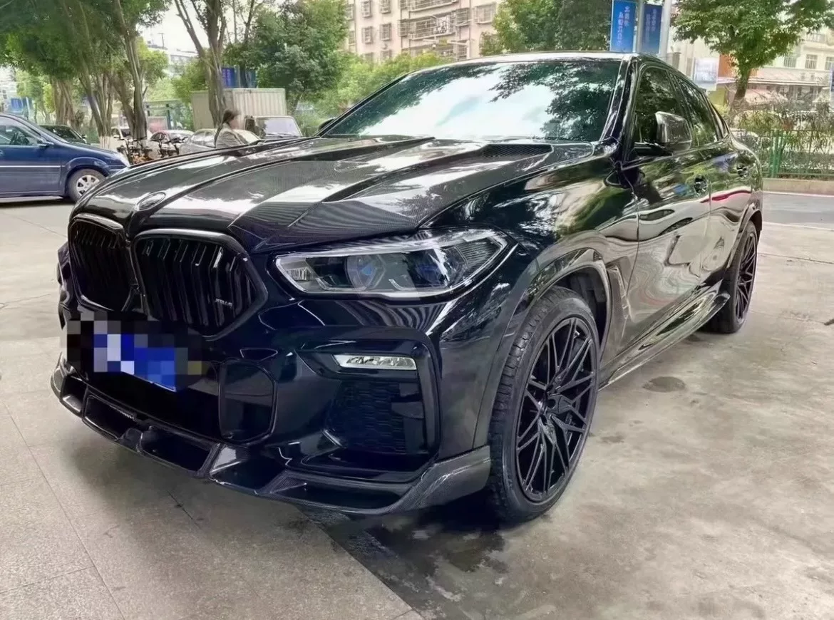 Kit de carroceria em fibra de carbono para BMW X6 G06