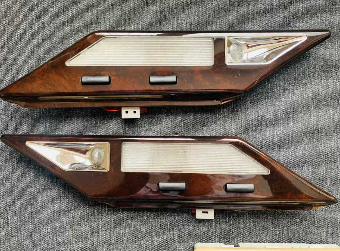 Luzes de teto interiores em madeira genuína para BMW E38 750i (conjunto com 4 unidades)
