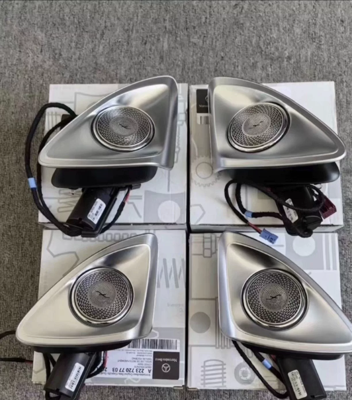 Kit de embellecedor de luz ambiental de alta calidad con tweeter giratorio para Mercedes-Benz Clase A, Clase B, CLA y GLA (2013–2019)