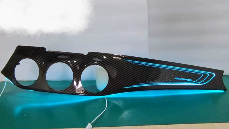 Kit de embellecedor de luz ambiental de alta calidad con tweeter giratorio para Mercedes-Benz Clase A, Clase B, CLA y GLA (2013–2019)