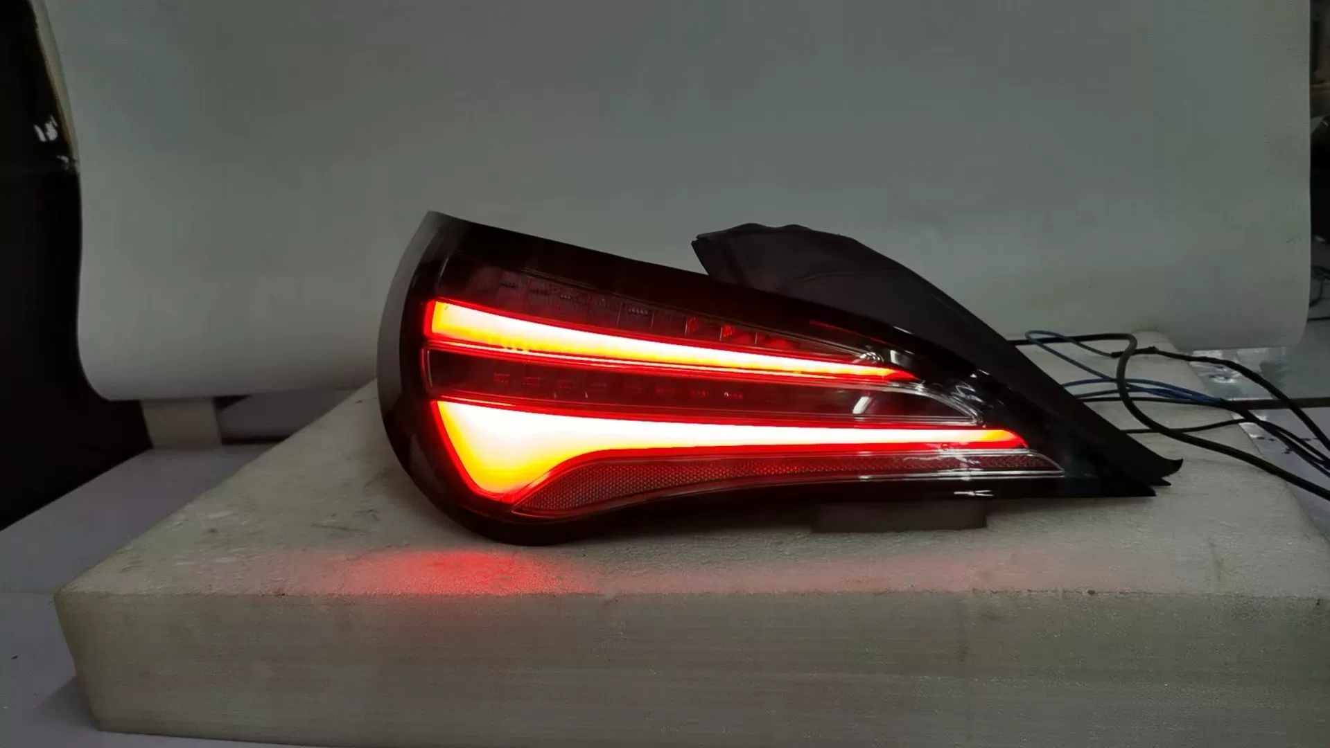 Mercedes-Benz CLA-Class (C117) 2013-2019 Luzes Traseiras LED Blackout – Atualização Plug & Play