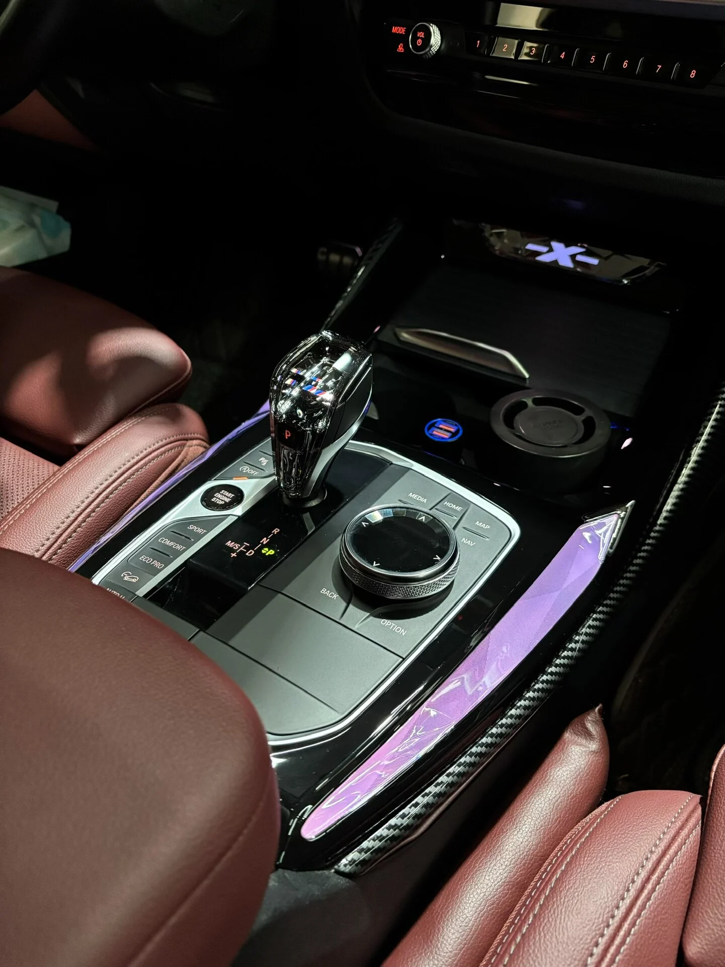 BMW G08 X3/X4 iX3 Interior Crystal Saddle Light Kit – RGB Ambient LED Console Trim with Illuminated 'X' Logo