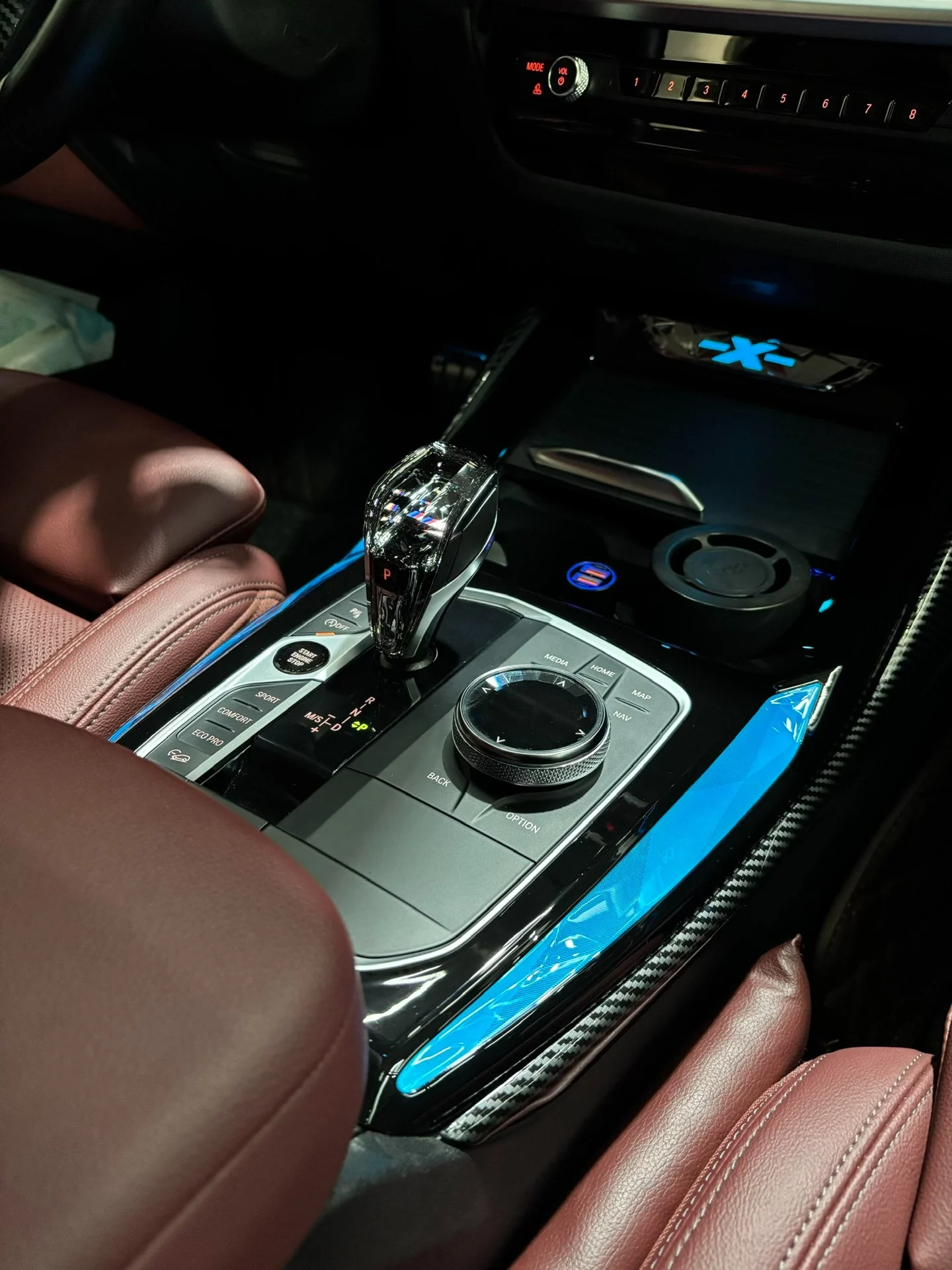 BMW G08 X3/X4 iX3 Interior Crystal Saddle Light Kit – RGB Ambient LED Console Trim with Illuminated 'X' Logo
