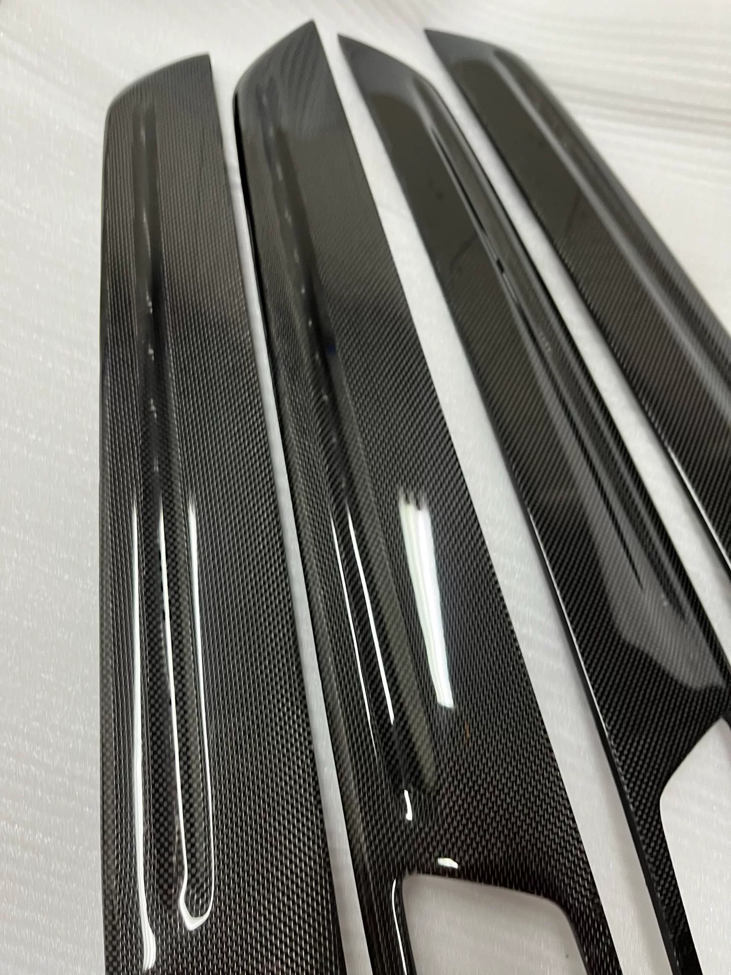 Porsche Cayenne 2018–2023 Four-Door Carbon Fiber Door Handle Panel